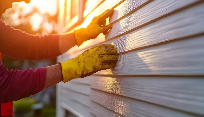 Sealing and Finishing Vinyl Siding